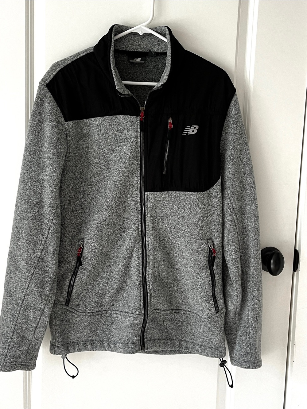 New Balance Men’s Large Gray Black Full-Zip Sweater Fleece Colorblock Jacket